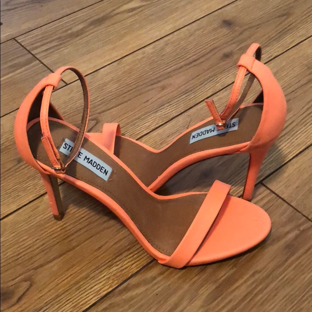 Steve Madden Ankle Strap Sandals NWOT